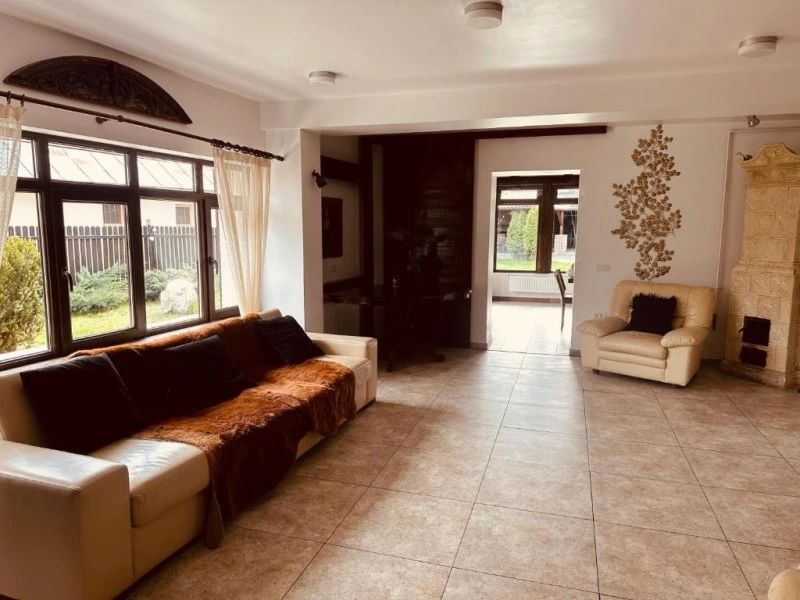 Breaza Cazare | Casă de oaspeți (K0703-58) Imaginea poate fi supusă drepturilor de autor. Se recomandă contactarea titularului drepturilor.