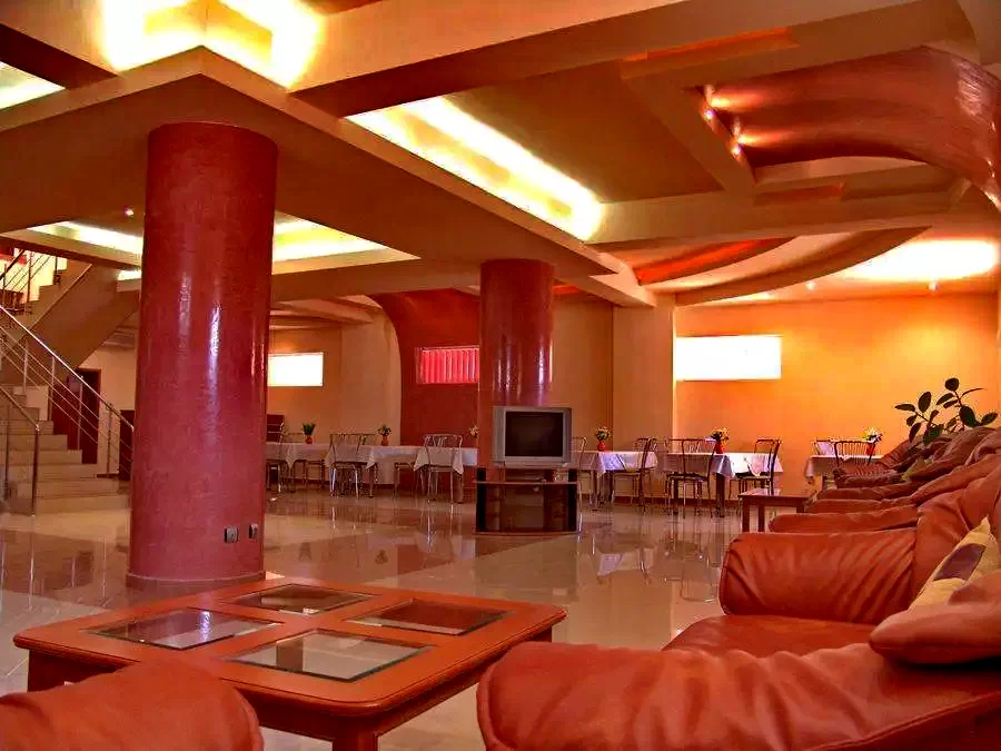  Szállás | Kemping / turistapihenő (K1315-16) A kép szerzői jogvédelem alatt állhat. Javasolt a kapcsolatfelvétel a jog tulajdonossal.