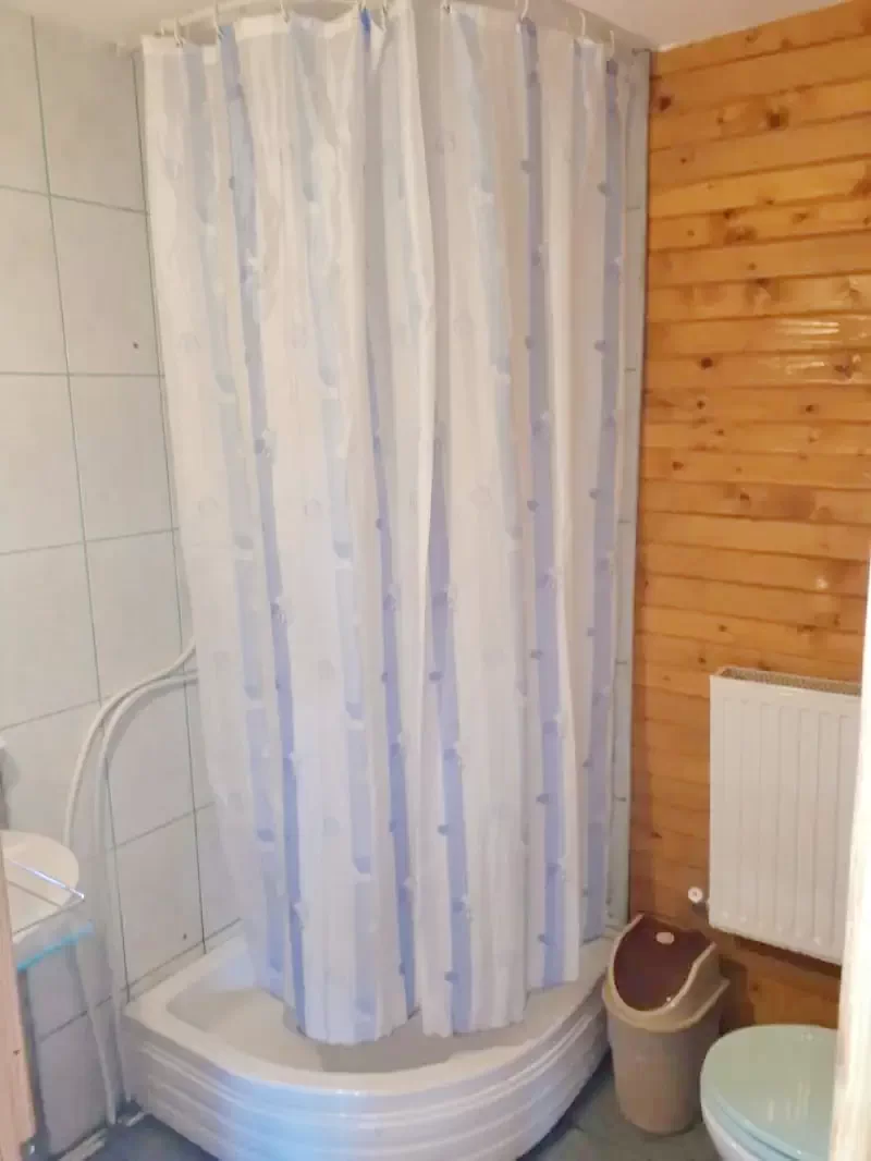 Lesu Tó Szállás | Üdülőfalu (K0110-12) A kép szerzői jogvédelem alatt állhat. Javasolt a kapcsolatfelvétel a jog tulajdonossal.