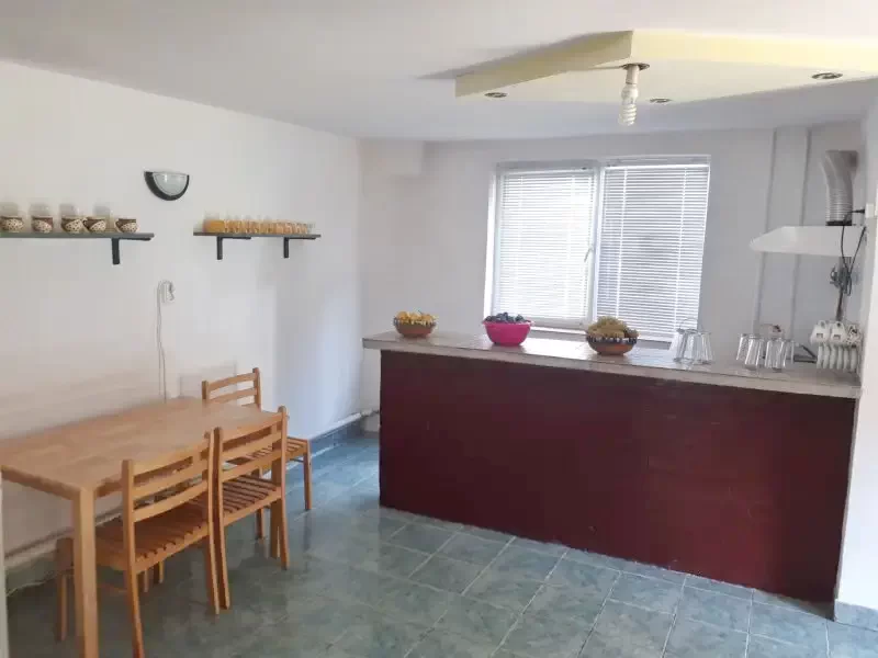 Lesu Tó Szállás | Motel (K0108-3) A kép szerzői jogvédelem alatt állhat. Javasolt a kapcsolatfelvétel a jog tulajdonossal.