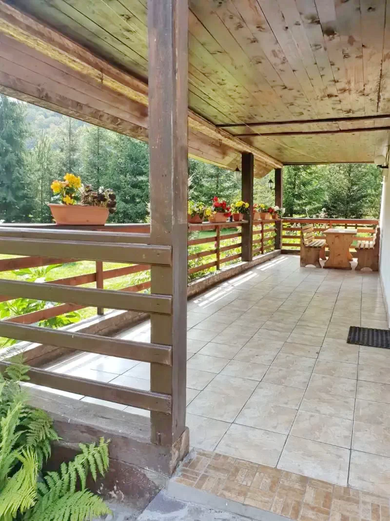 Lesu Tó Szállás | Motel (K0108-5) A kép szerzői jogvédelem alatt állhat. Javasolt a kapcsolatfelvétel a jog tulajdonossal.