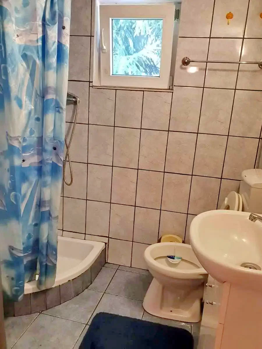 Coada Lacului Lesu Cazare | Pensiune (K0108-15) Imaginea poate fi supusă drepturilor de autor. Se recomandă contactarea titularului drepturilor. Coada Lacului Lesu Cazare | Pensiune (K0108-15) Imaginea poate fi supusă drepturilor de autor. Se recomandă contactarea titularului drepturilor.