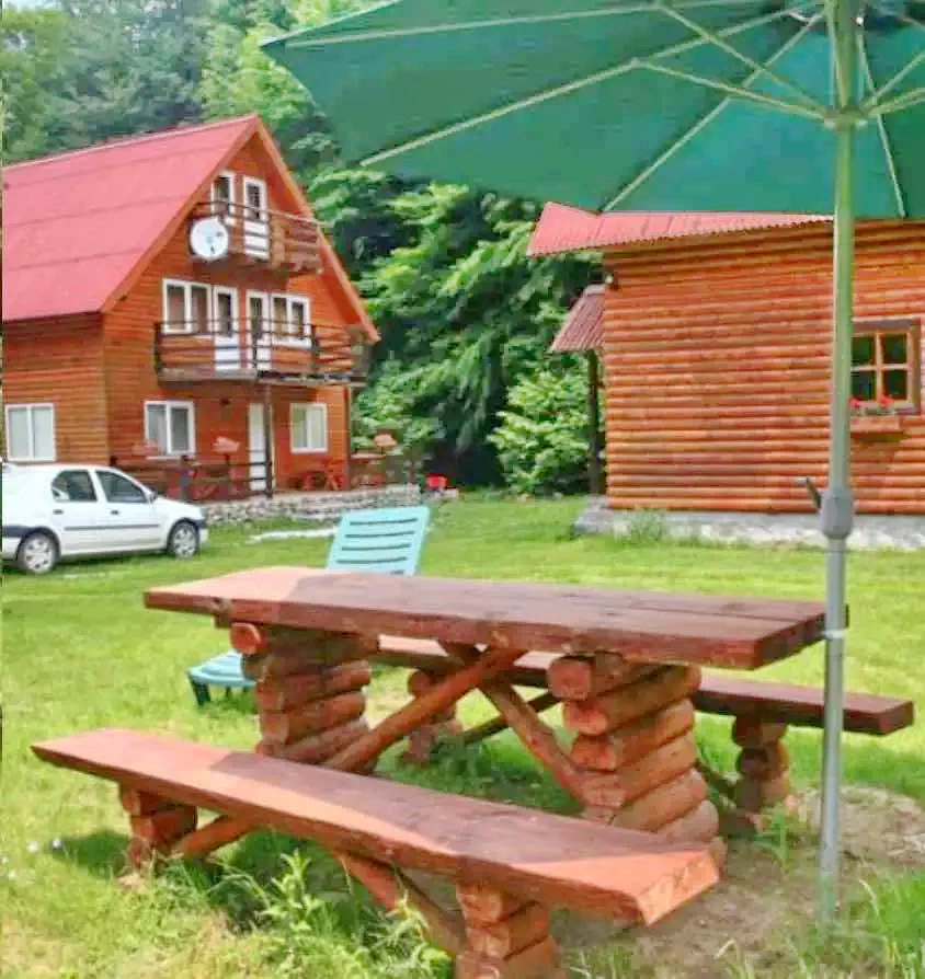 Lesu Tó Szállás | Motel (K0107-14) A kép szerzői jogvédelem alatt állhat. Javasolt a kapcsolatfelvétel a jog tulajdonossal.