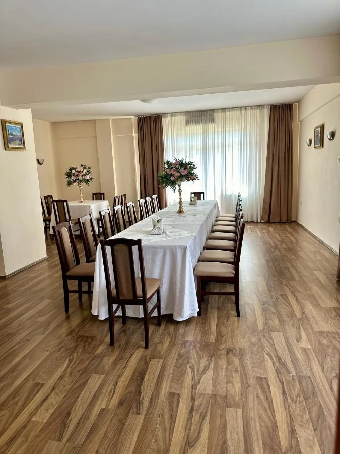 Bistrița Cazare | Pensiune turistică (K1067-46) Imaginea poate fi supusă drepturilor de autor. Se recomandă contactarea titularului drepturilor.