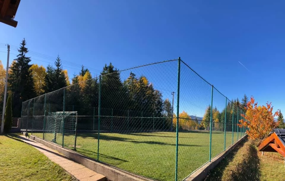 Călățele Cazare | Sat de vacanță (K0641-33) Imaginea poate fi supusă drepturilor de autor. Se recomandă contactarea titularului drepturilor.