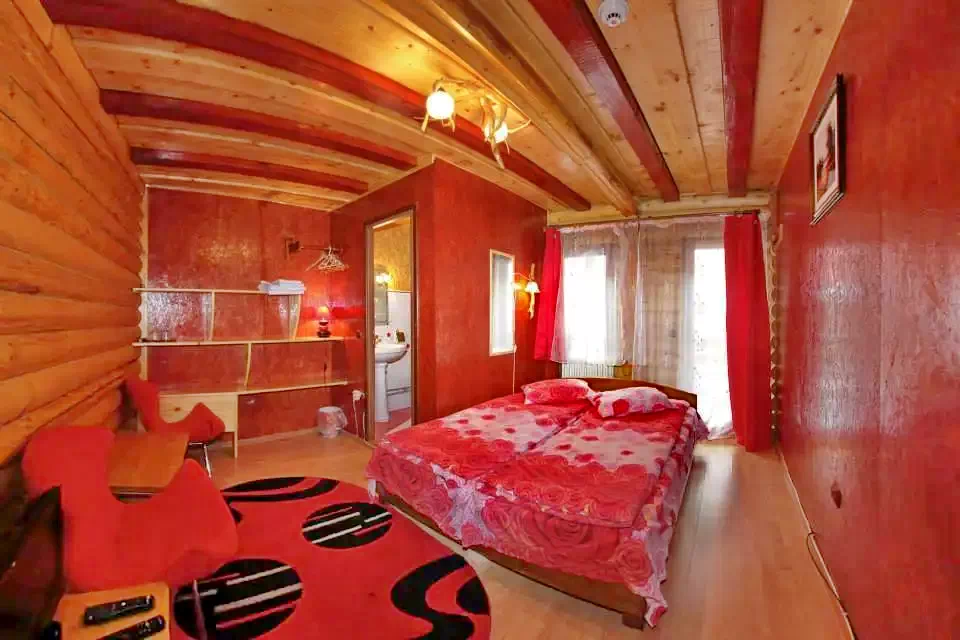 Valea Vinului Cazare | Hotel**** (K1257-12) Imaginea poate fi supusă drepturilor de autor. Se recomandă contactarea titularului drepturilor.