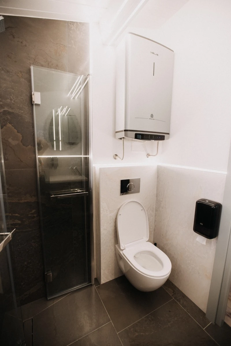 Vlăhița Cazare | Sat de vacanță (K0508-50) Imaginea poate fi supusă drepturilor de autor. Se recomandă contactarea titularului drepturilor.