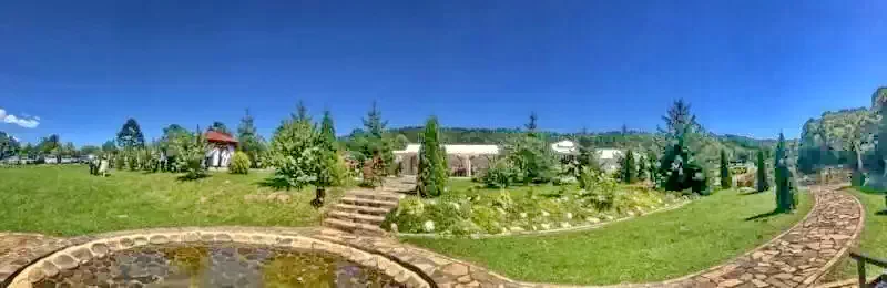 Vlăhița Cazare | Sat de vacanță (K0508-62) Imaginea poate fi supusă drepturilor de autor. Se recomandă contactarea titularului drepturilor.