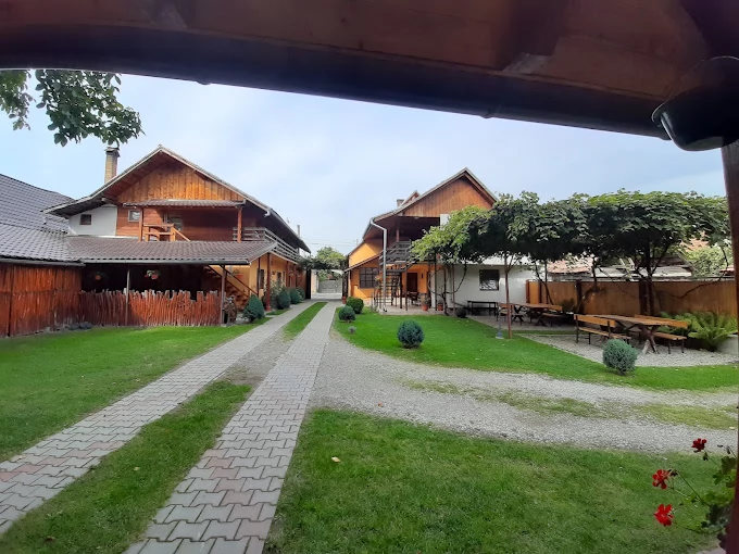 Kercisóra Szállás | Panzió (K1487-19) A kép szerzői jogvédelem alatt állhat. Javasolt a kapcsolatfelvétel a jog tulajdonossal. Kercisóra Szállás | Panzió (K1487-19) A kép szerzői jogvédelem alatt állhat. Javasolt a kapcsolatfelvétel a jog tulajdonossal.