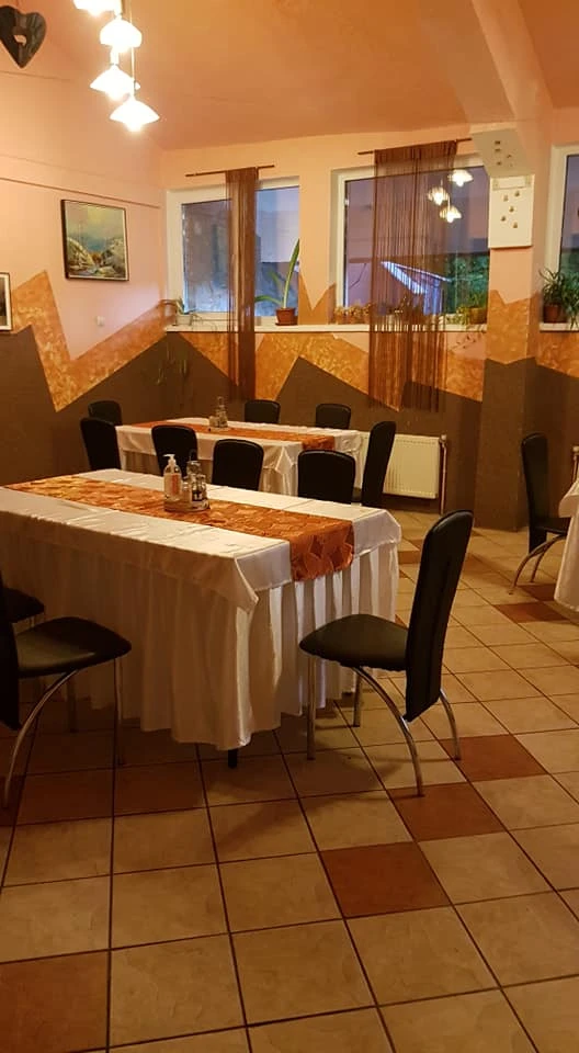 Văliug Cazare | Hotel** (K1539-7) Imaginea poate fi supusă drepturilor de autor. Se recomandă contactarea titularului drepturilor. Văliug Cazare | Hotel** (K1539-7) Imaginea poate fi supusă drepturilor de autor. Se recomandă contactarea titularului drepturilor.