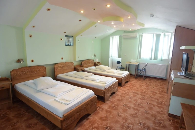 Timișoara Cazare | Hotel*** (K1578-40) Imaginea poate fi supusă drepturilor de autor. Se recomandă contactarea titularului drepturilor. Timișoara Cazare | Hotel*** (K1578-40) Imaginea poate fi supusă drepturilor de autor. Se recomandă contactarea titularului drepturilor.