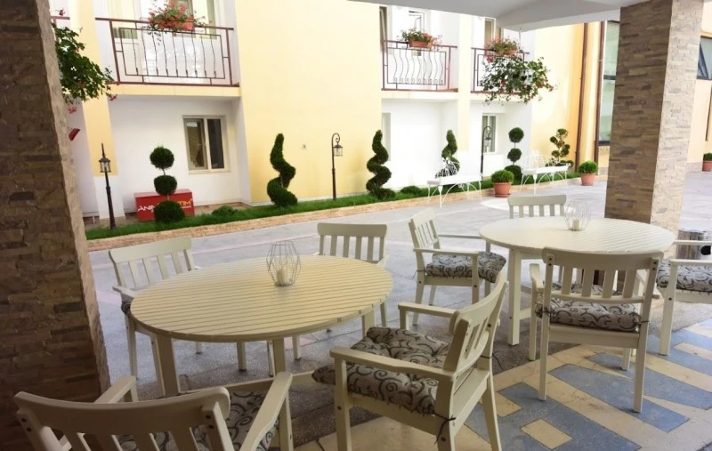 Temesvár Szállás | Hotel*** (K1578-47) A kép szerzői jogvédelem alatt állhat. Javasolt a kapcsolatfelvétel a jog tulajdonossal. Temesvár Szállás | Hotel*** (K1578-47) A kép szerzői jogvédelem alatt állhat. Javasolt a kapcsolatfelvétel a jog tulajdonossal.