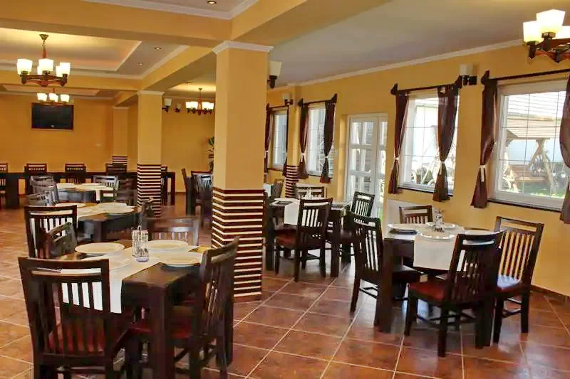 Turia Cazare | Pensiune (K1266-4) Imaginea poate fi supusă drepturilor de autor. Se recomandă contactarea titularului drepturilor.