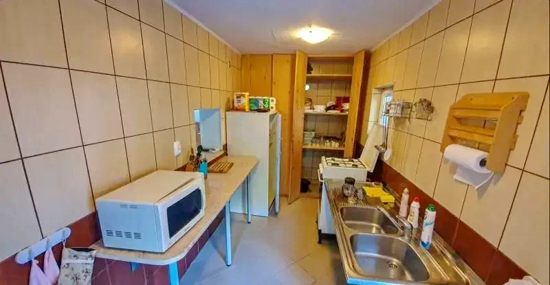 Liban Cazare | Cabană (K0282-6) Imaginea poate fi supusă drepturilor de autor. Se recomandă contactarea titularului drepturilor.