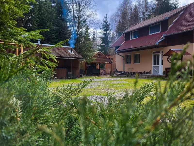 Szállás Liban - Casa de vacanță Balázsi *** | Libán - Balázsi Kulcsosház ***. A kép szerzői jogvédelem alatt állhat. Javasolt a kapcsolatfelvétel a jog tulajdonossal.