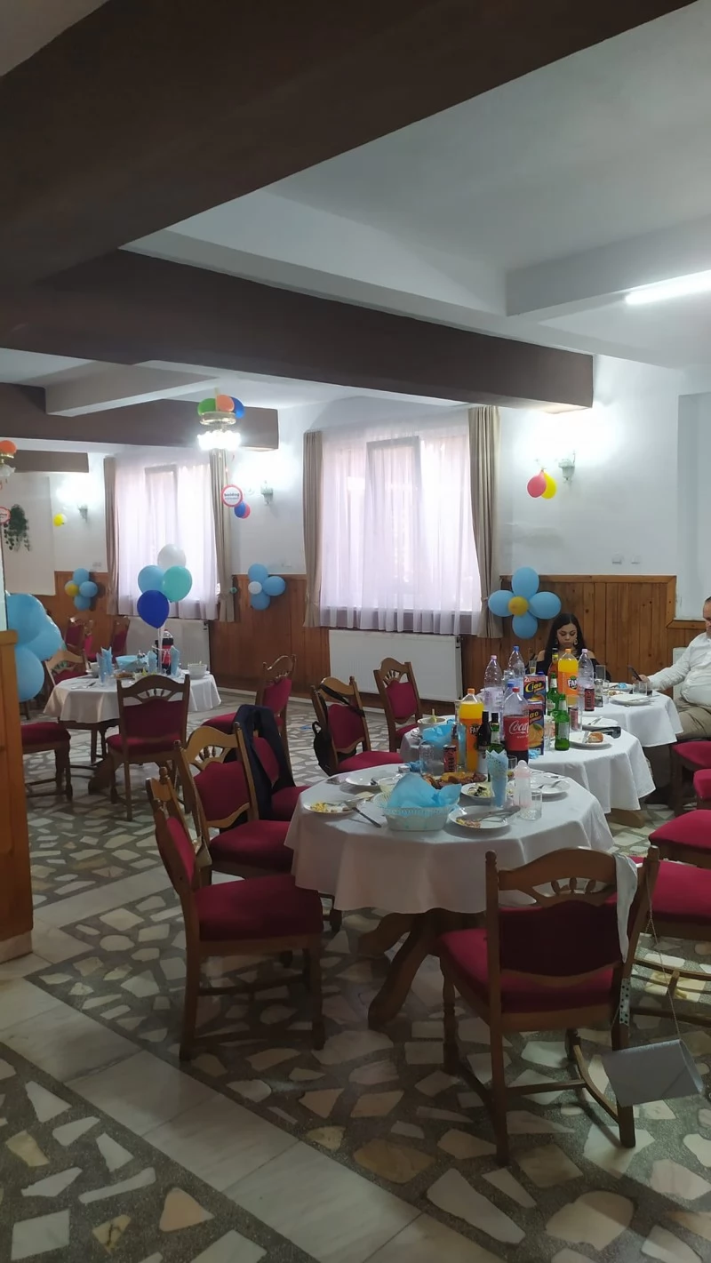 Câmpu Cetății Cazare | Hotel**** (K1472-28) Imaginea poate fi supusă drepturilor de autor. Se recomandă contactarea titularului drepturilor.