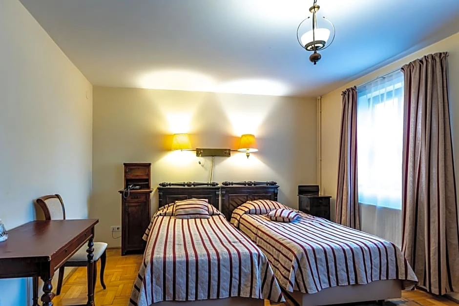 Cazare Sighișoara - Hotel Casa Wagner*** | Segesvár - Casa Wagner Hotel***. Imaginea poate fi supusă drepturilor de autor. Se recomandă contactarea titularului drepturilor.