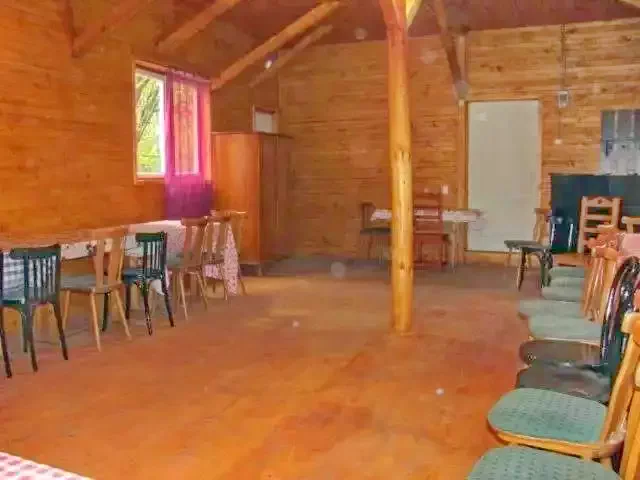 Tusnádfürdő Szállás | Motel (K0045-2) A kép szerzői jogvédelem alatt állhat. Javasolt a kapcsolatfelvétel a jog tulajdonossal.