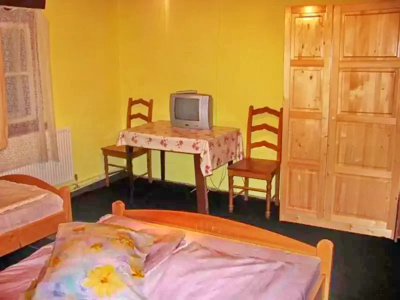 Băile Tușnad Cazare | Motel (K0045-10) Imaginea poate fi supusă drepturilor de autor. Se recomandă contactarea titularului drepturilor.