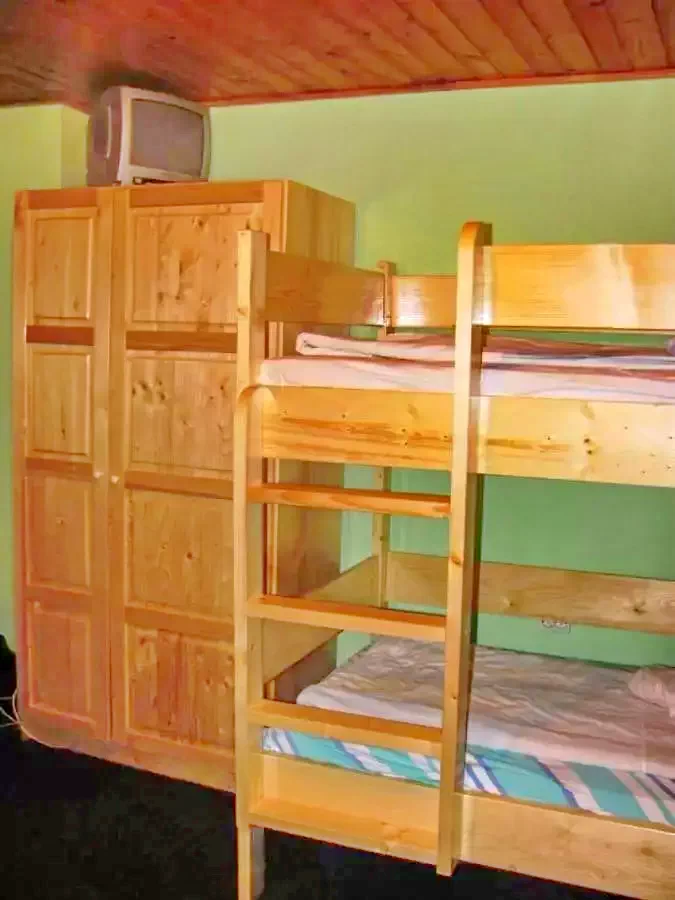 Băile Tușnad Cazare | Motel (K0045-17) Imaginea poate fi supusă drepturilor de autor. Se recomandă contactarea titularului drepturilor.