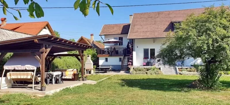 Szállás Praid - Pensiunea Sóvirág *** | Parajd - Sóvirag Panzió ***. A kép szerzői jogvédelem alatt állhat. Javasolt a kapcsolatfelvétel a jog tulajdonossal.