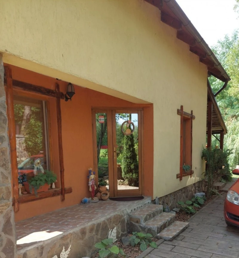 Cazare Câmpu Cetății - Casa de vacanță Imola Timea | Vármező - Imola Timea Kulcsosház. Imaginea poate fi supusă drepturilor de autor. Se recomandă contactarea titularului drepturilor.