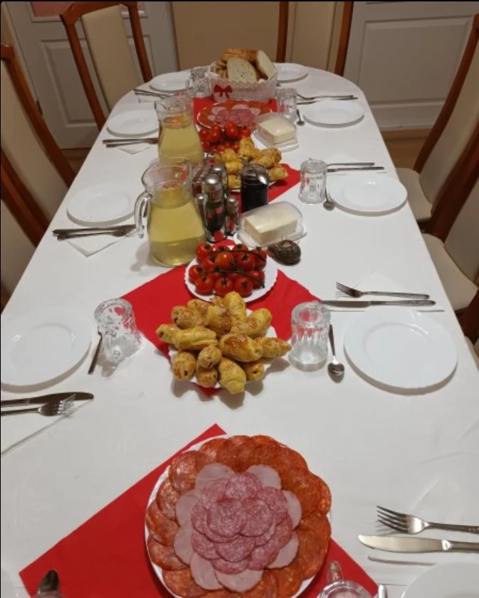 Lăzarea Cazare | Hotel**** (K1462-29) Imaginea poate fi supusă drepturilor de autor. Se recomandă contactarea titularului drepturilor.