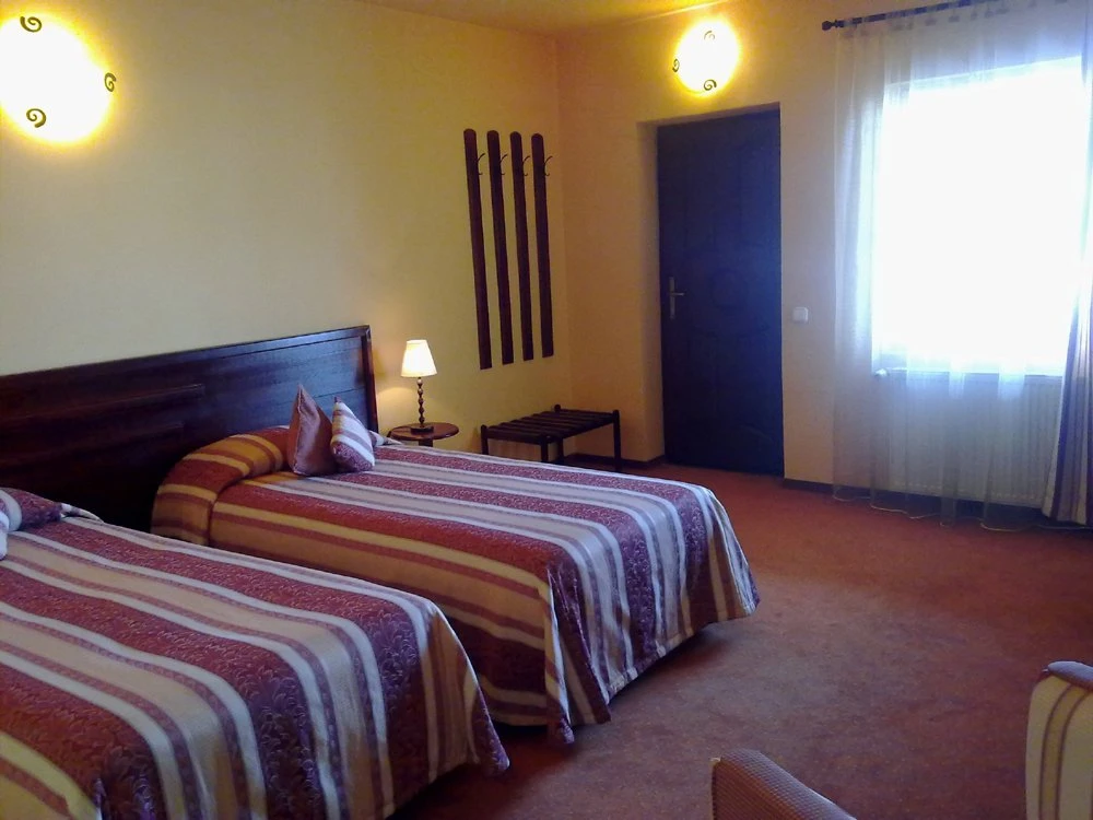 Cazare Sighișoara - Hotel Transilvania *** | Segesvár - Transilvania Hotel ***. Imaginea poate fi supusă drepturilor de autor. Se recomandă contactarea titularului drepturilor.