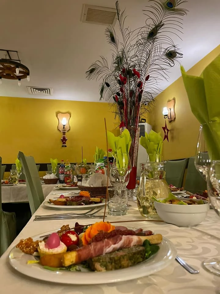 Cazare Sighișoara - Hotel Transilvania *** | Segesvár - Transilvania Hotel ***. Imaginea poate fi supusă drepturilor de autor. Se recomandă contactarea titularului drepturilor.