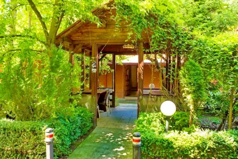 București Cazare | Motel (K0772-19) Imaginea poate fi supusă drepturilor de autor. Se recomandă contactarea titularului drepturilor.