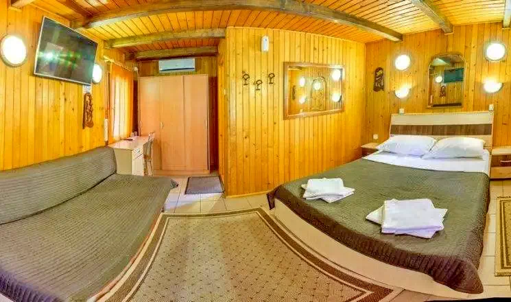 București Cazare | Motel (K0772-30) Imaginea poate fi supusă drepturilor de autor. Se recomandă contactarea titularului drepturilor.