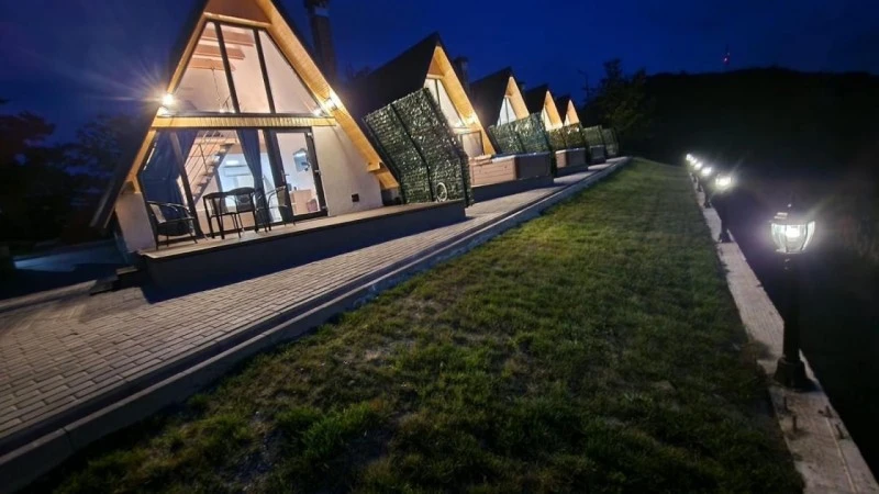 Hațeg Cazare | Hotel*** (K1547-59) Imaginea poate fi supusă drepturilor de autor. Se recomandă contactarea titularului drepturilor.