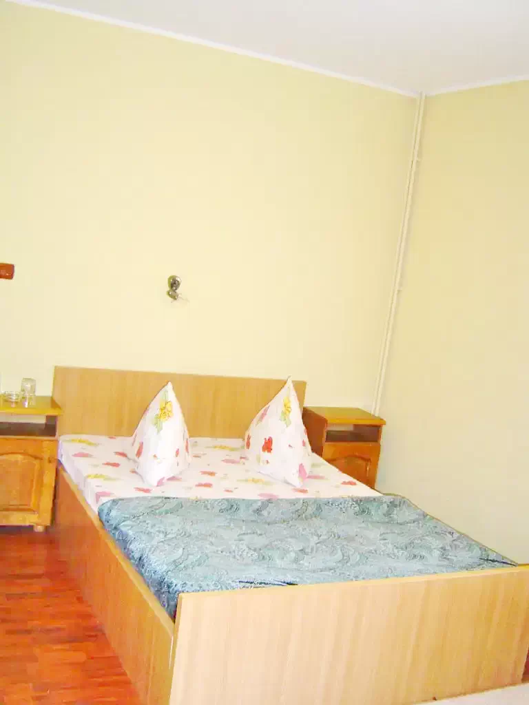 Bran Cazare | Camping / Popas turistic (K0081-10) Imaginea poate fi supusă drepturilor de autor. Se recomandă contactarea titularului drepturilor.