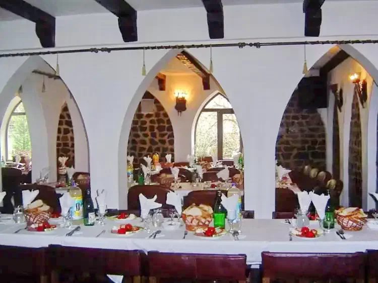 Szállás Bran - Vila Adrian*** | Törcsvár - Adrian Villa***. A kép szerzői jogvédelem alatt állhat. Javasolt a kapcsolatfelvétel a jog tulajdonossal.