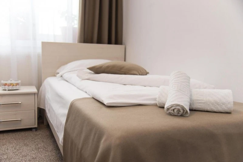 Nagyszeben Szállás | Motel (K0566-21) A kép szerzői jogvédelem alatt állhat. Javasolt a kapcsolatfelvétel a jog tulajdonossal.