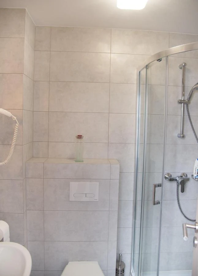 Sibiu Cazare | Motel (K0566-25) Imaginea poate fi supusă drepturilor de autor. Se recomandă contactarea titularului drepturilor.