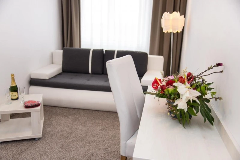 Nagyszeben Szállás | Motel (K0566-28) A kép szerzői jogvédelem alatt állhat. Javasolt a kapcsolatfelvétel a jog tulajdonossal.