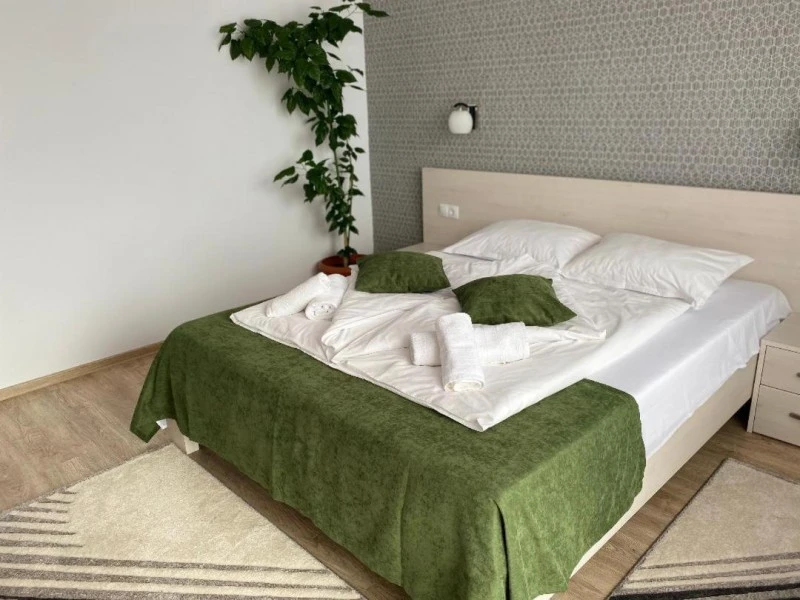 Nagyszeben Szállás | Panzió (K0566-46) A kép szerzői jogvédelem alatt állhat. Javasolt a kapcsolatfelvétel a jog tulajdonossal. Nagyszeben Szállás | Panzió (K0566-46) A kép szerzői jogvédelem alatt állhat. Javasolt a kapcsolatfelvétel a jog tulajdonossal.