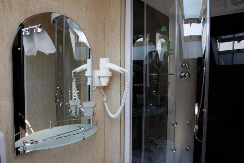 Nagyszeben Szállás | Panzió (K0566-48) A kép szerzői jogvédelem alatt állhat. Javasolt a kapcsolatfelvétel a jog tulajdonossal. Nagyszeben Szállás | Panzió (K0566-48) A kép szerzői jogvédelem alatt állhat. Javasolt a kapcsolatfelvétel a jog tulajdonossal.