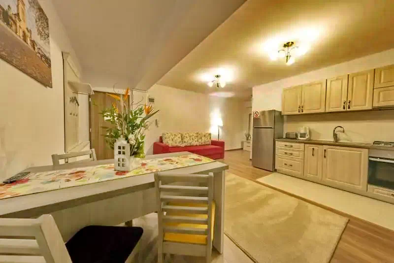 Cazare Alba Iulia - Aparthotel Crema Residence**** | Gyulafehérvár - Crema Residence Aparthotel****. Imaginea poate fi supusă drepturilor de autor. Se recomandă contactarea titularului drepturilor.