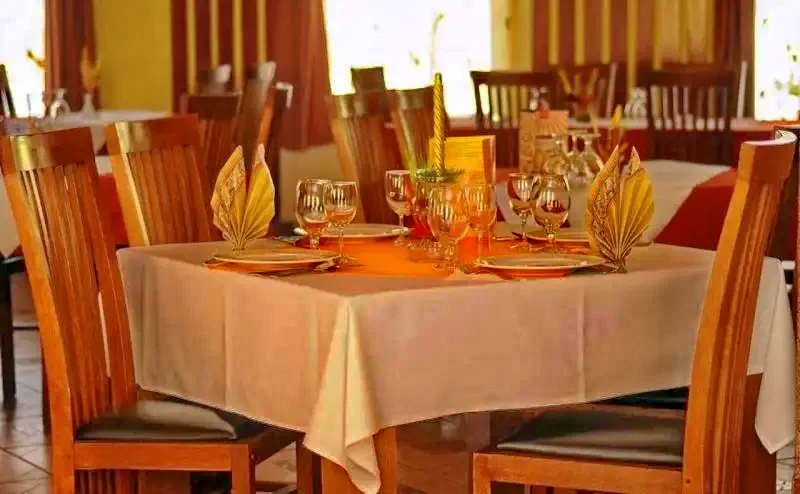 Gheorgheni Cazare | Hotel*** (K0607-2) Imaginea poate fi supusă drepturilor de autor. Se recomandă contactarea titularului drepturilor.