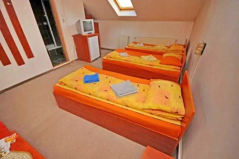 Gheorgheni Cazare | Hotel*** (K0607-27) Imaginea poate fi supusă drepturilor de autor. Se recomandă contactarea titularului drepturilor.