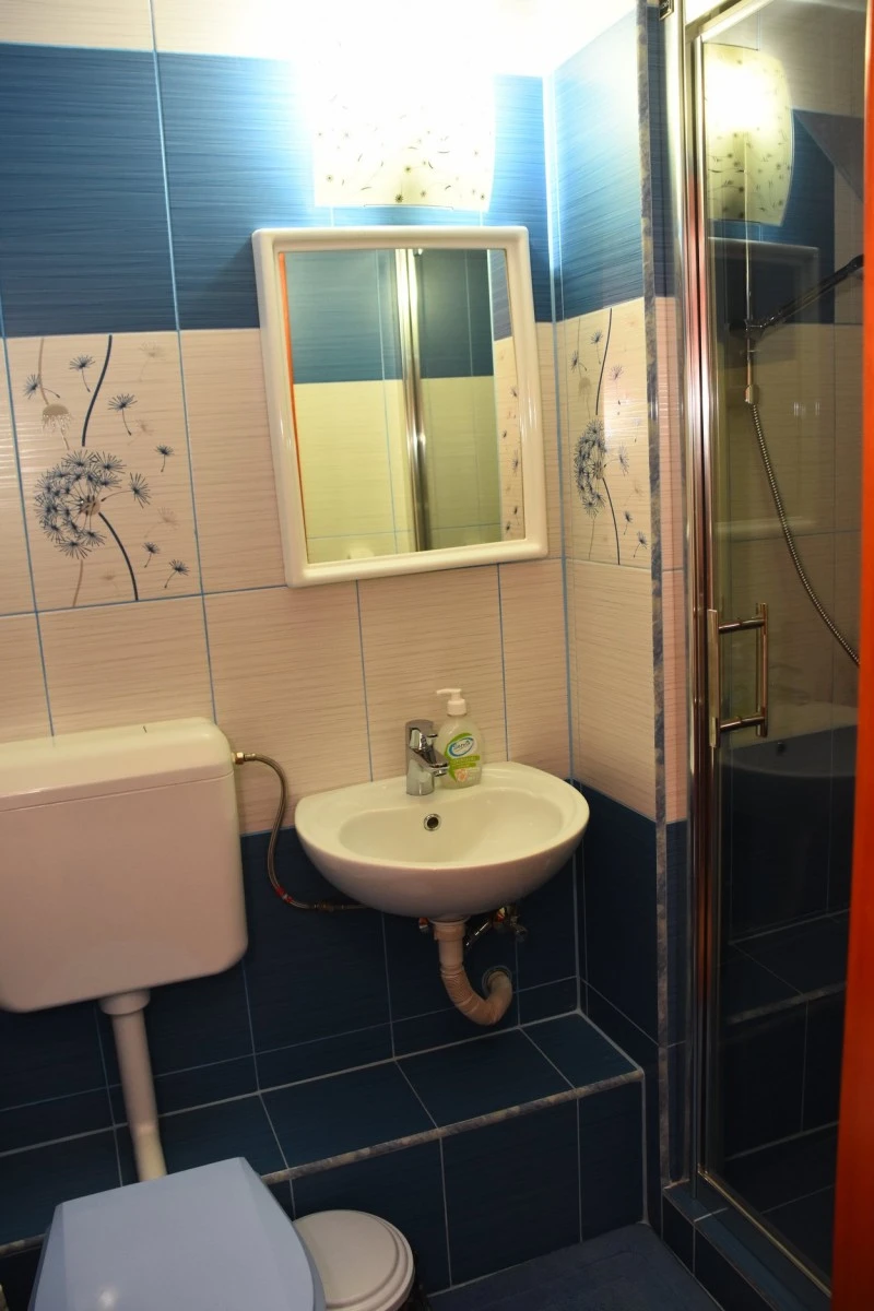 Vlăhița Cazare | Motel (K1575-19) Imaginea poate fi supusă drepturilor de autor. Se recomandă contactarea titularului drepturilor.