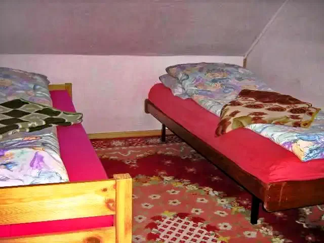 Gheorgheni Cazare | Cabană (K0724-8) Imaginea poate fi supusă drepturilor de autor. Se recomandă contactarea titularului drepturilor. Gheorgheni Cazare | Cabană (K0724-8) Imaginea poate fi supusă drepturilor de autor. Se recomandă contactarea titularului drepturilor.