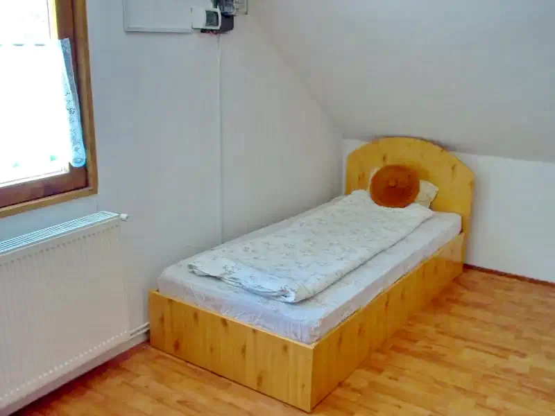 Gyergyószentmiklós Szállás | Kulcsosház (K0724-15) A kép szerzői jogvédelem alatt állhat. Javasolt a kapcsolatfelvétel a jog tulajdonossal. Gyergyószentmiklós Szállás | Kulcsosház (K0724-15) A kép szerzői jogvédelem alatt állhat. Javasolt a kapcsolatfelvétel a jog tulajdonossal.