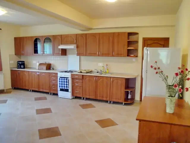 Lupeni Cazare | Sat de vacanță (K0251-6) Imaginea poate fi supusă drepturilor de autor. Se recomandă contactarea titularului drepturilor.