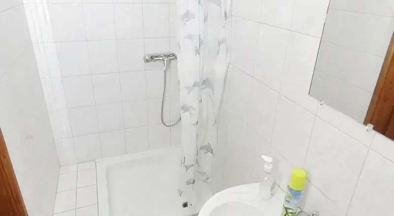 Jula Cazare | Cabană (K0061-21) Imaginea poate fi supusă drepturilor de autor. Se recomandă contactarea titularului drepturilor.