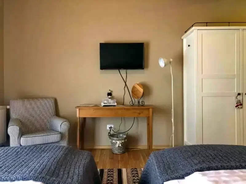  Szállás | Motel (K1207-12) A kép szerzői jogvédelem alatt állhat. Javasolt a kapcsolatfelvétel a jog tulajdonossal.