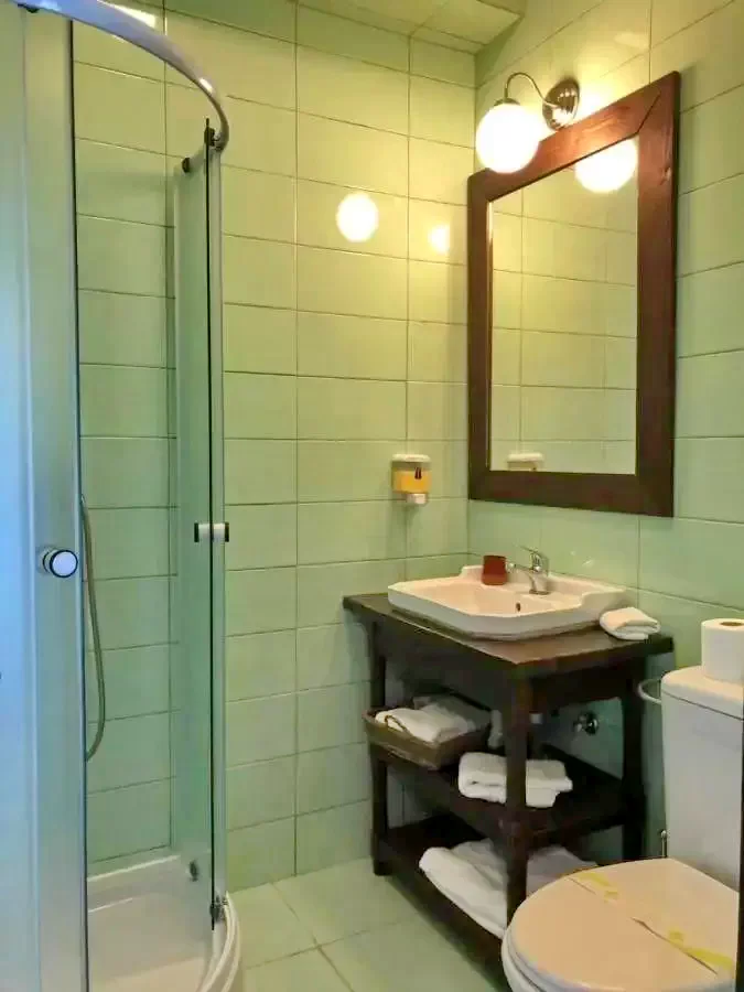  Szállás | Motel (K1207-14) A kép szerzői jogvédelem alatt állhat. Javasolt a kapcsolatfelvétel a jog tulajdonossal.