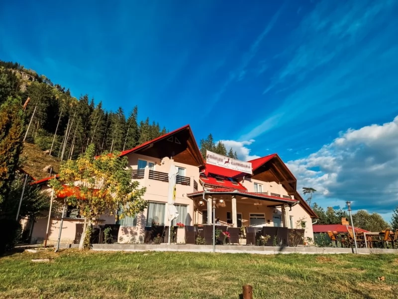 Toplița Cazare | Motel (K0677-24) Imaginea poate fi supusă drepturilor de autor. Se recomandă contactarea titularului drepturilor.